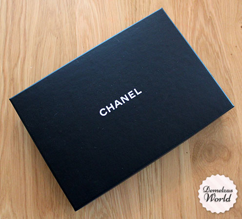 Chanel - WOC Camelia Red 2
